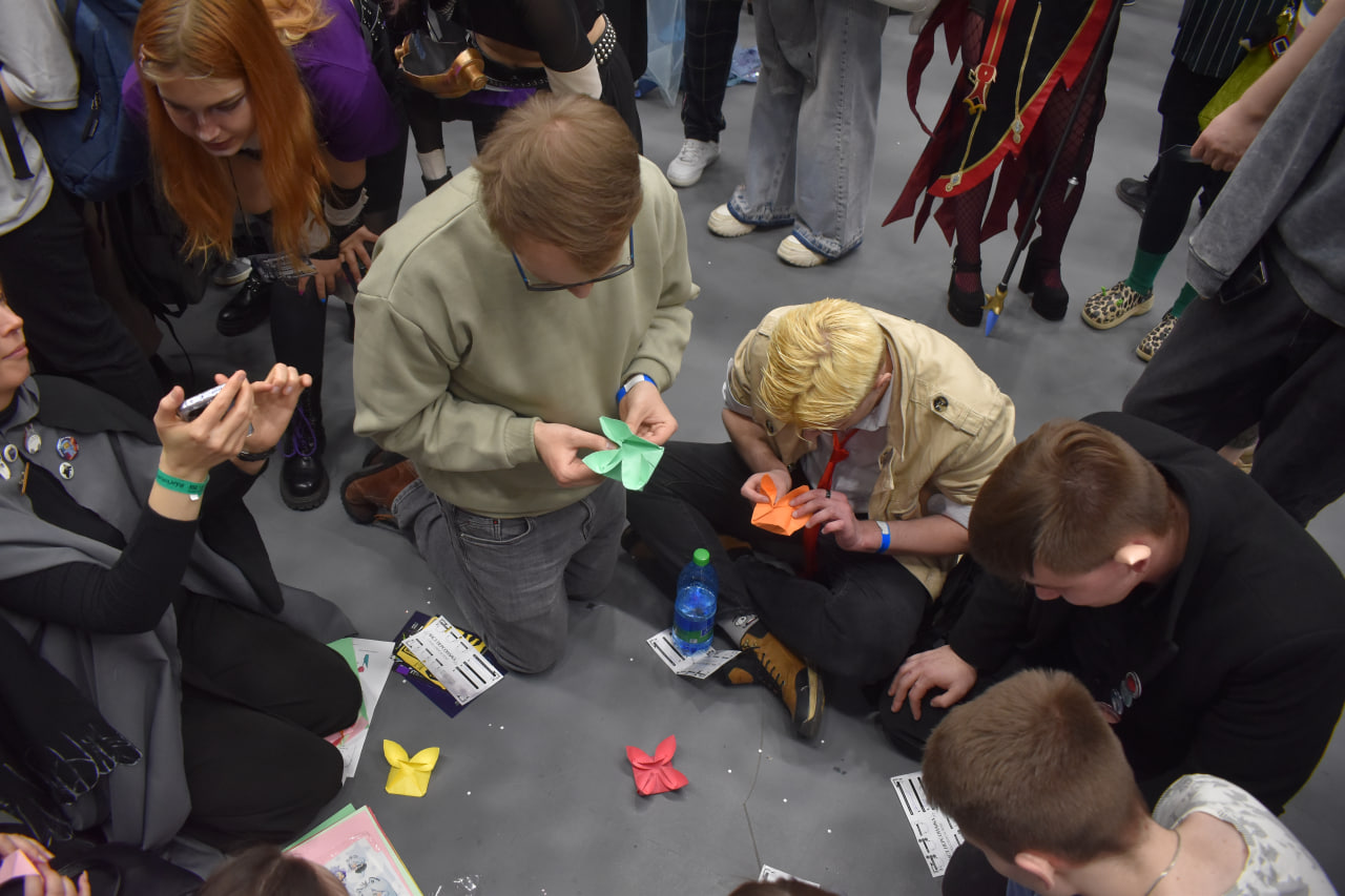 «Темные материи» выставка косплей