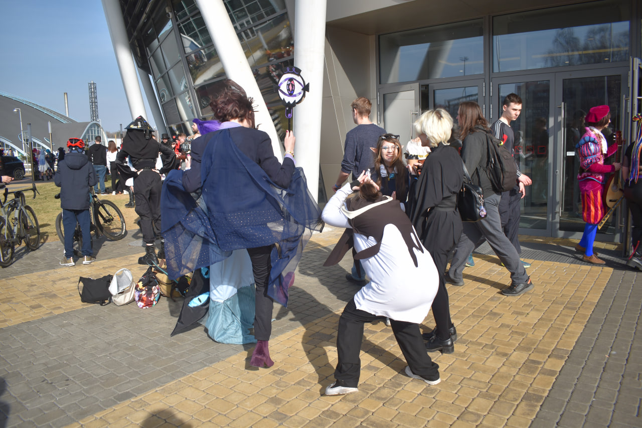 «Темные материи» выставка косплей