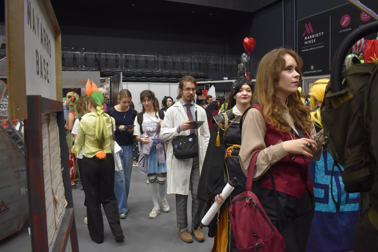 «Темные материи» выставка косплей