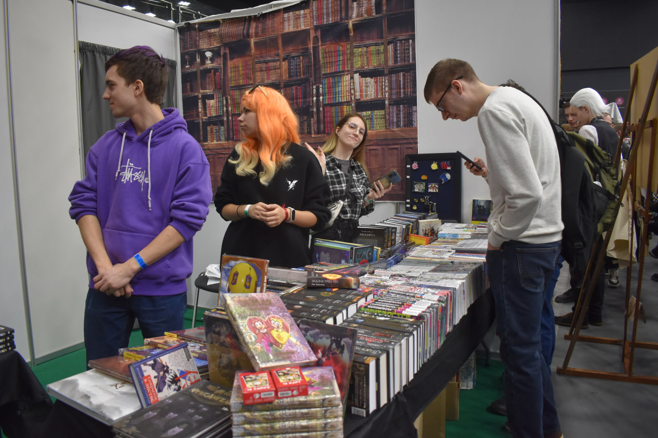 «Темные материи» выставка косплей