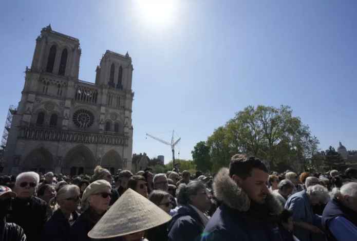 Пасха, Франция