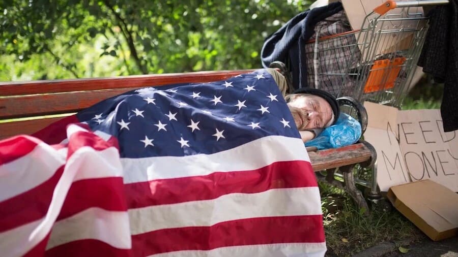 бездомным будут раздавать наркотики