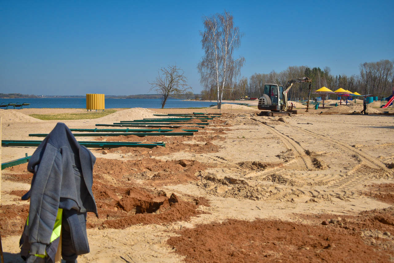 Как на курорте! Пляж №1 на Минском море преобразился (12)