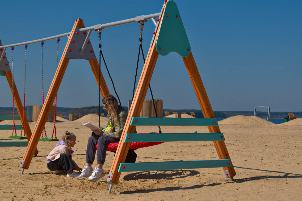 Как на курорте! Пляж №1 на Минском море преобразился (13)