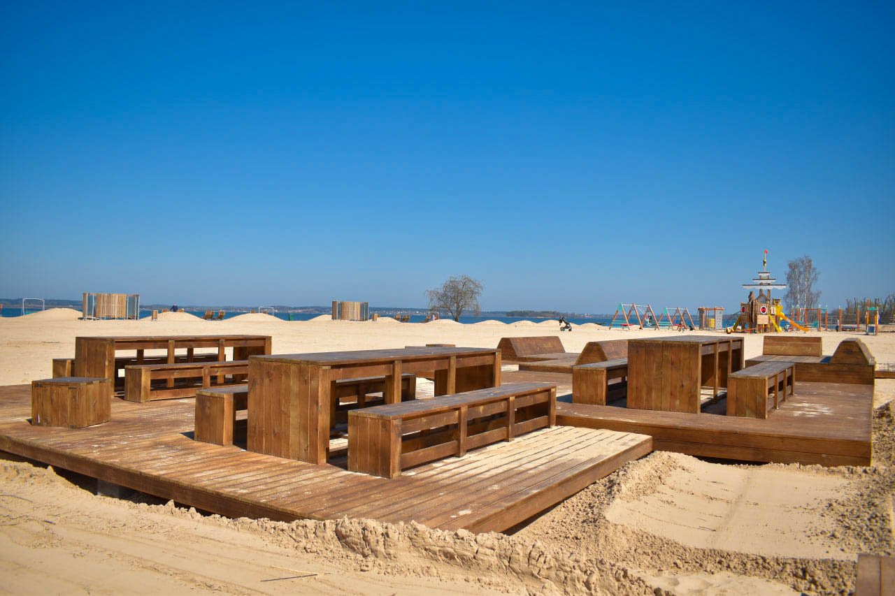 Как на курорте! Пляж №1 на Минском море преобразился (25)