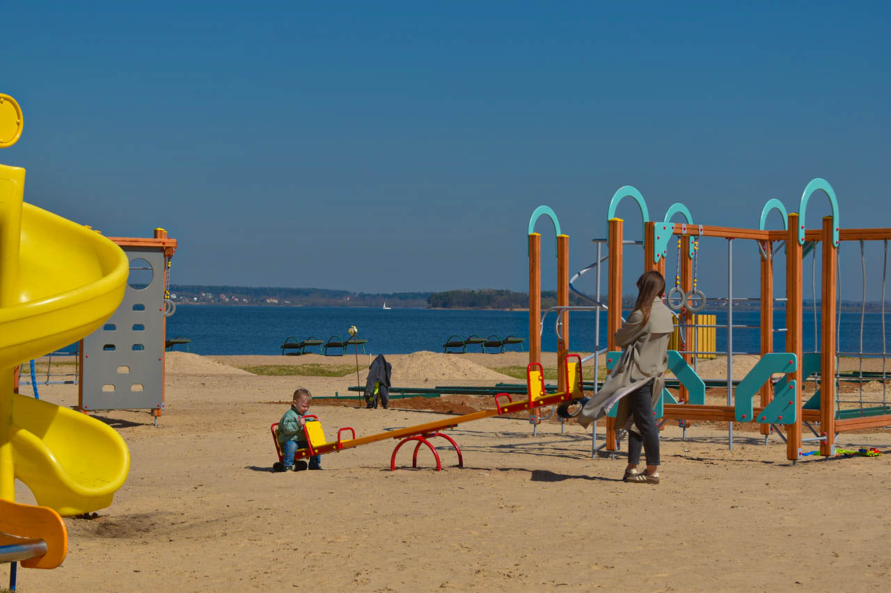 Как на курорте! Пляж №1 на Минском море преобразился (7)