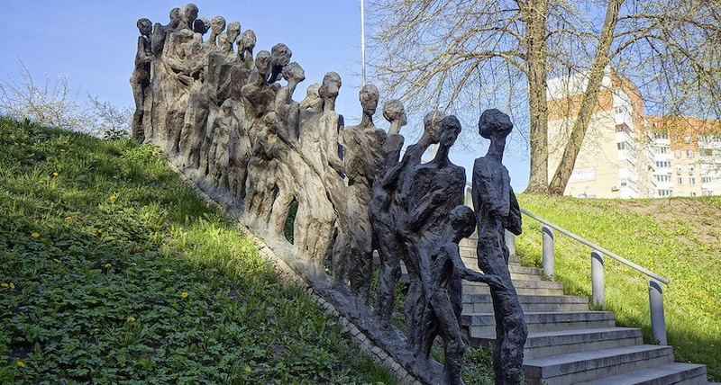 11 апреля — Международный день освобождения узников фашистских концлагерей