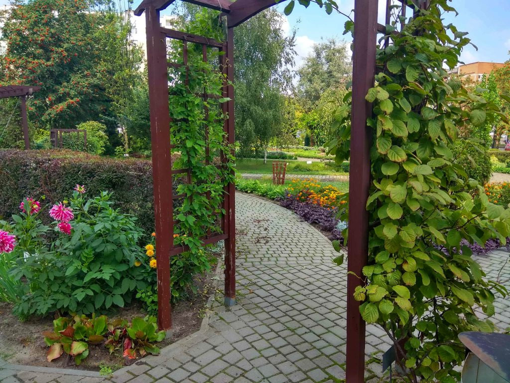 Сад непрерывного цветения Брест