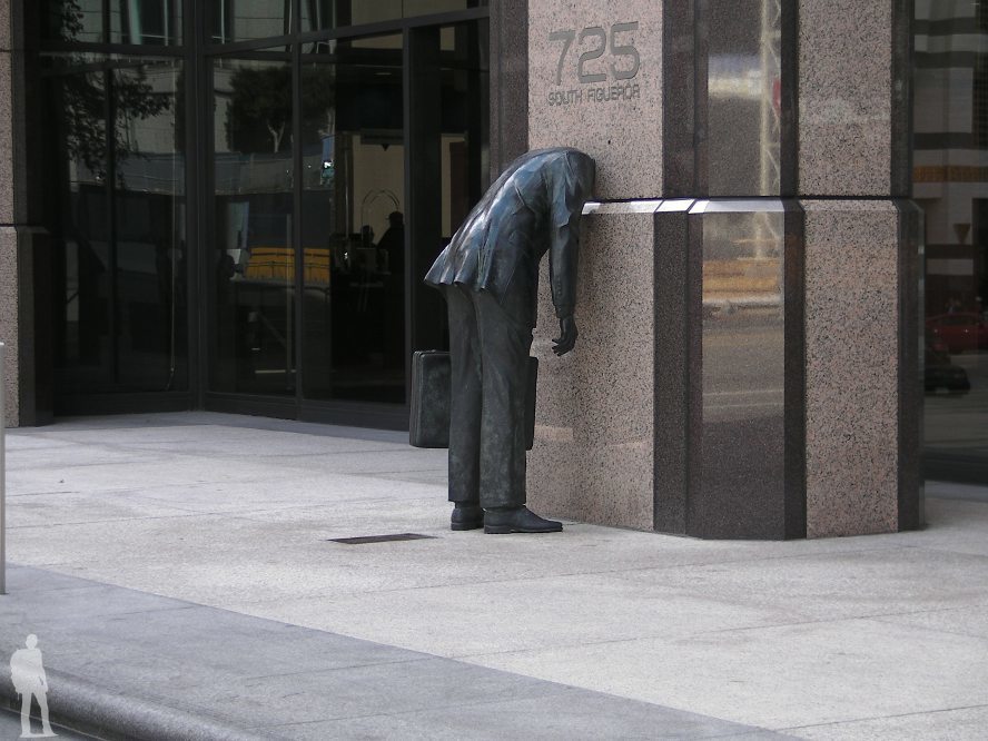 Памятник трудоголику в Лос-Анджелесе