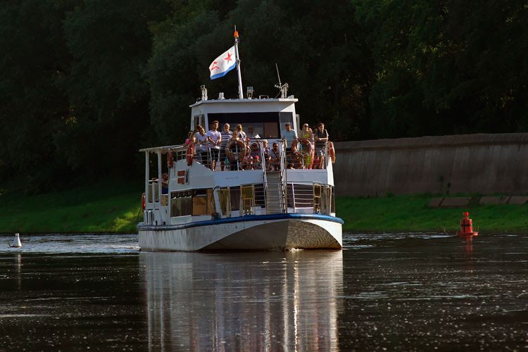 прогулка на теплоходе Витебск