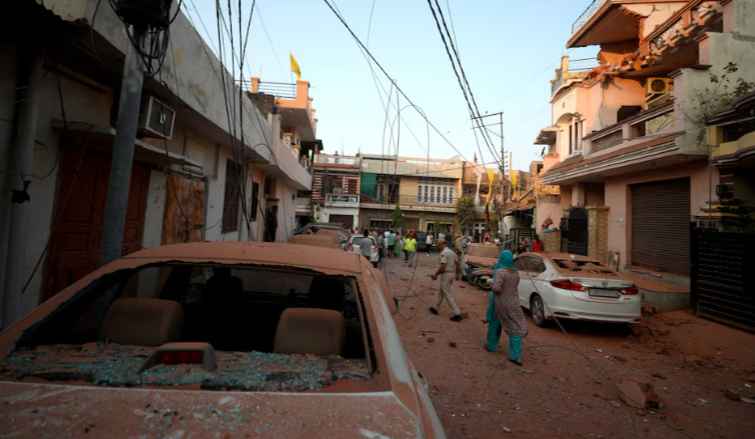 Индия, Пакистан