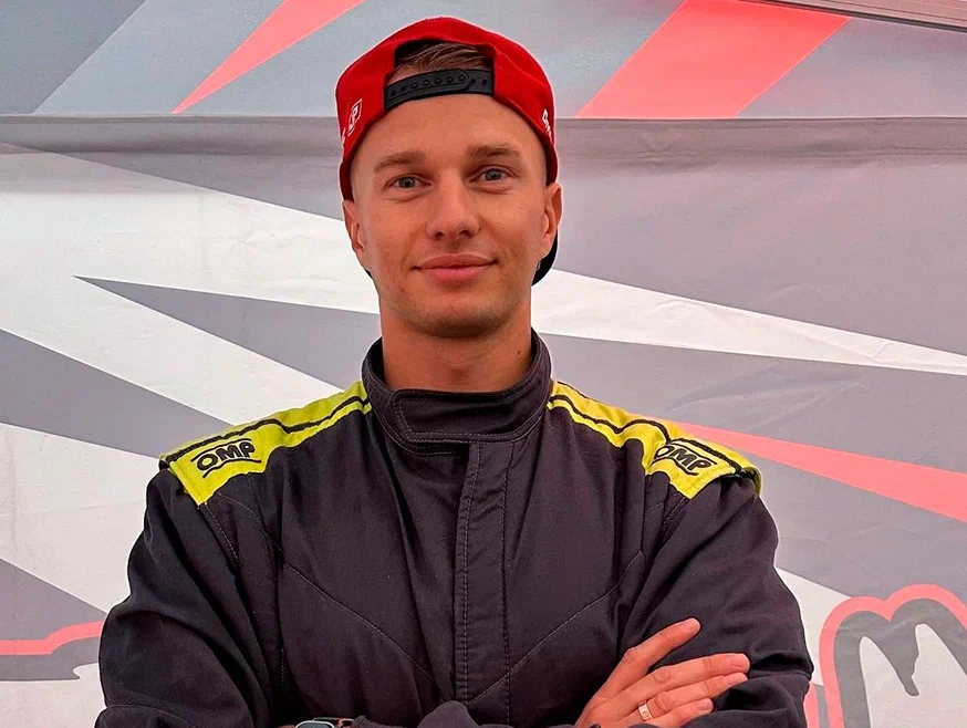 дрифтер Александр Радковец