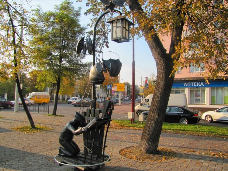 Аллея кованых фонарей