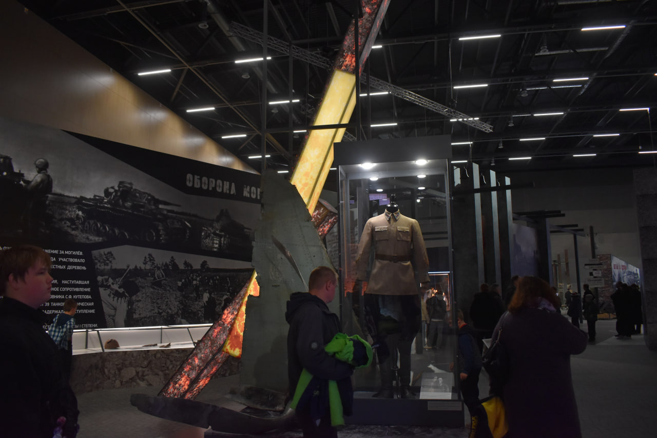 Дорога к Победе – выставка в Международном выставочном центре (13)