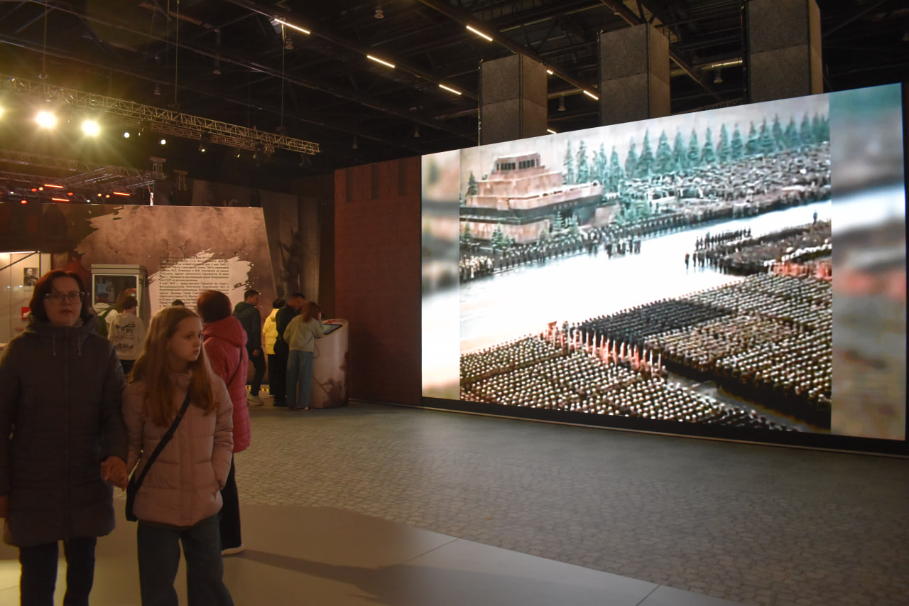 Дорога к Победе – выставка в Международном выставочном центре (35)