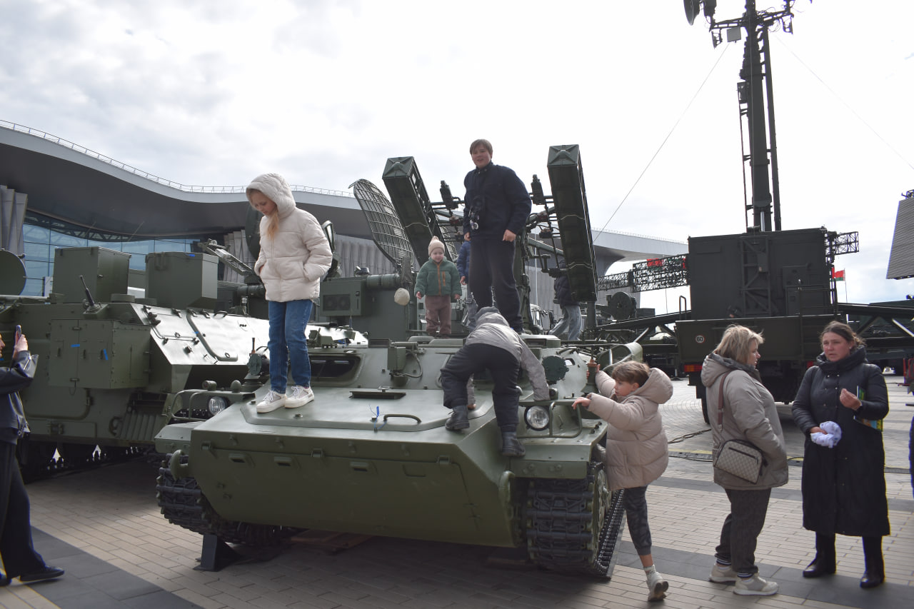 Дорога к Победе – выставка в Международном выставочном центре (43)