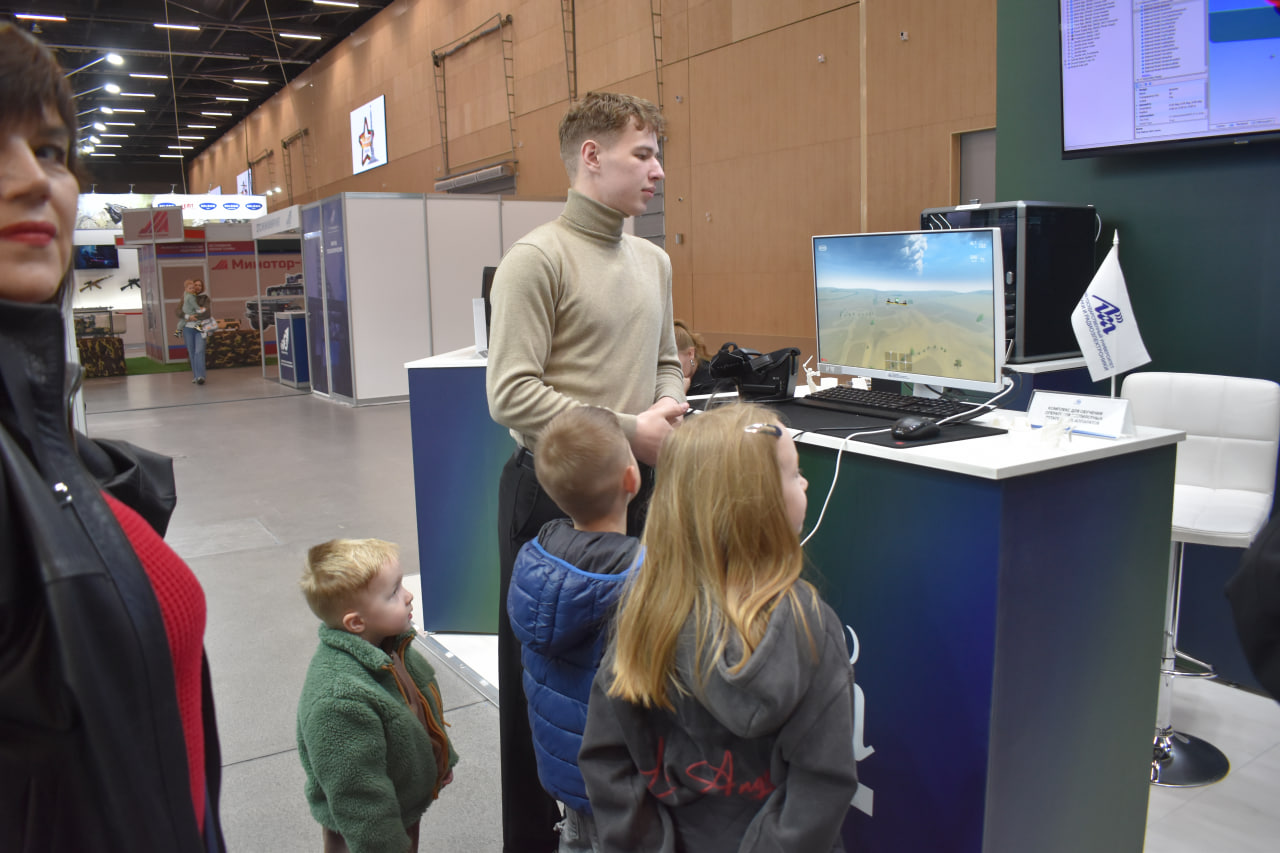 Дорога к Победе – выставка в Международном выставочном центре (46)