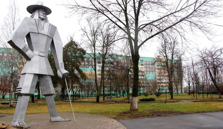 гулливер в Гомельском сквере