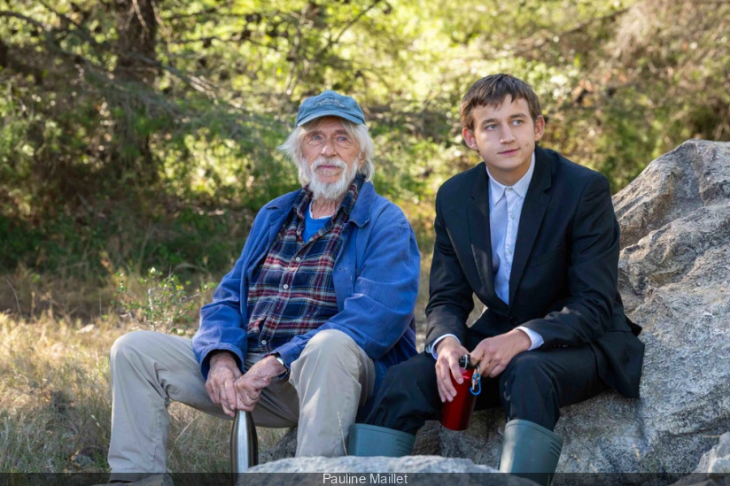 Фильм Пьера Ришара "Человек, который видел медведя, который видел человека"