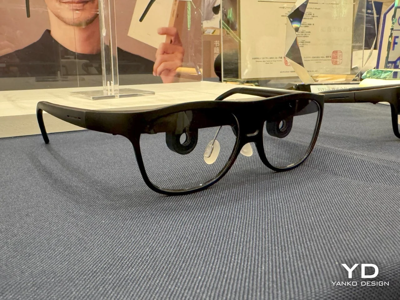 очки с автофокусом