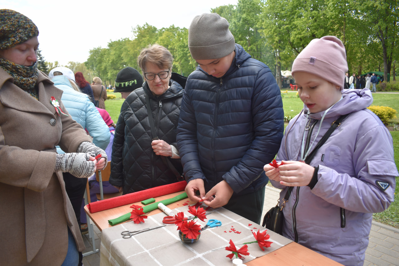 Минск празднует День Победы. Фоторепортаж (34)