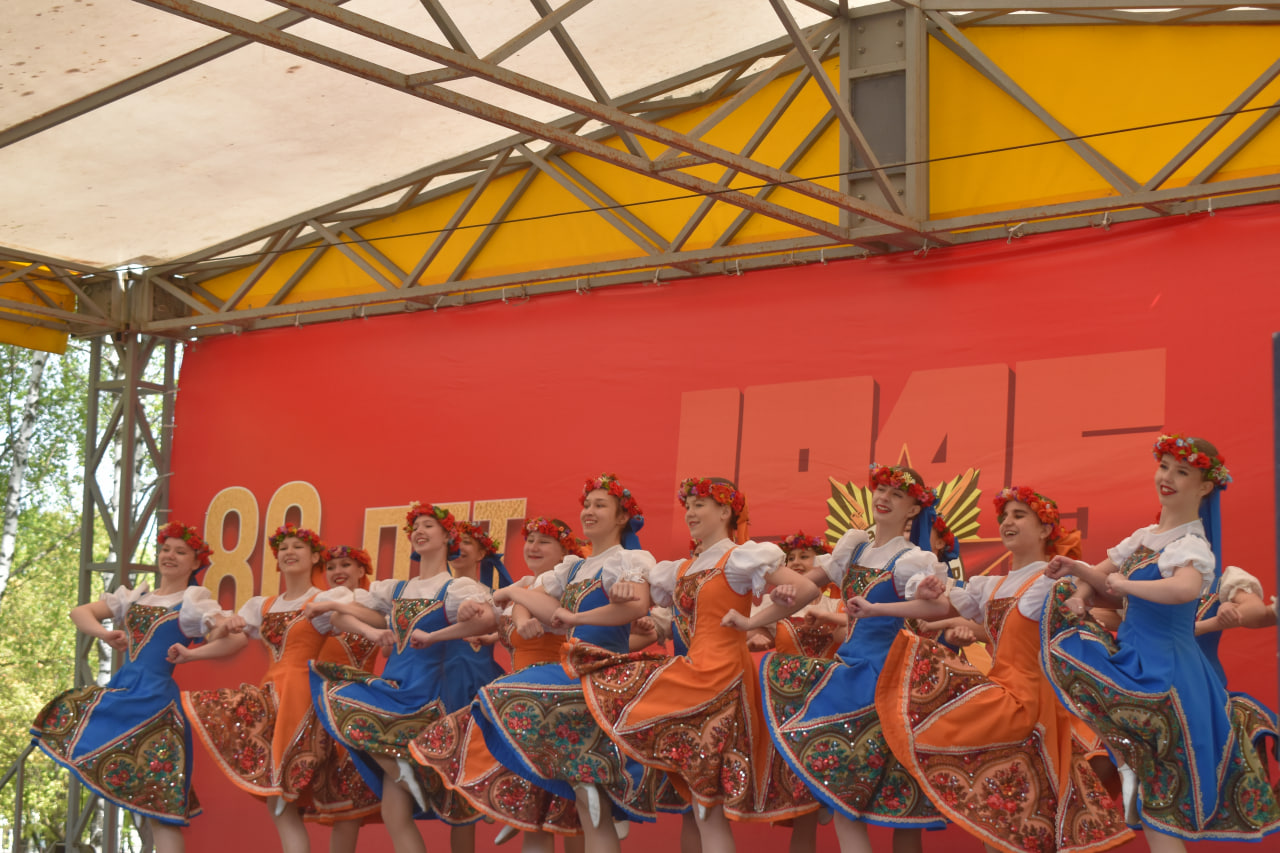 Минск празднует День Победы. Фоторепортаж (7)