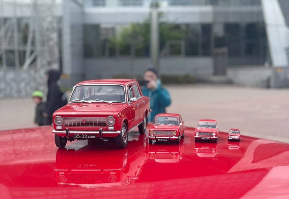 «Ретро-Минск 2025»: яркий праздник ретроавтомобилей в столице