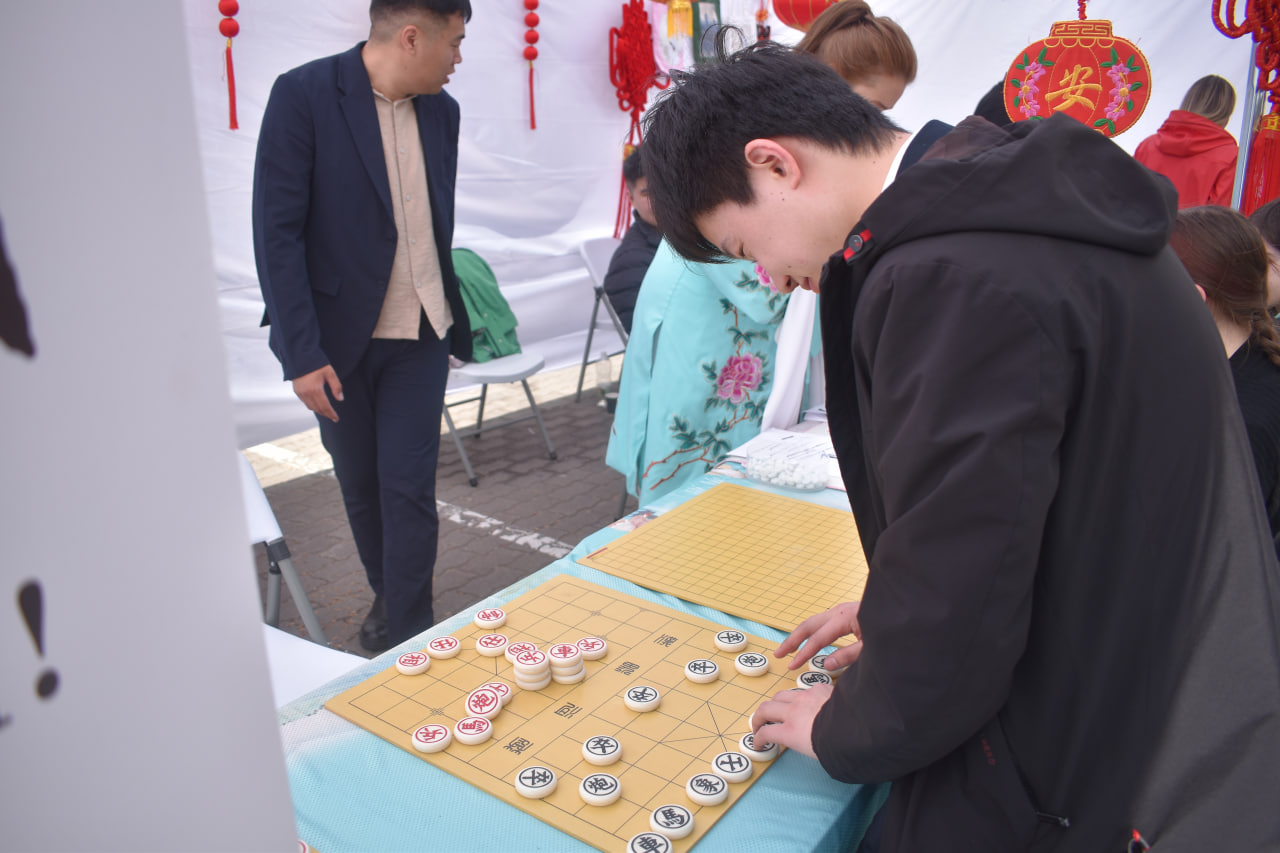 Китай праздник Минск