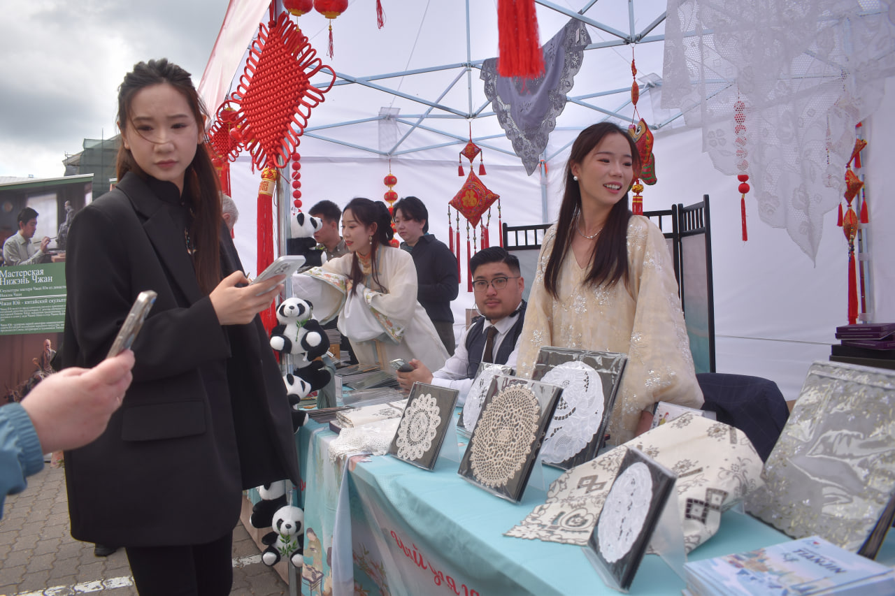 Китай праздник Минск