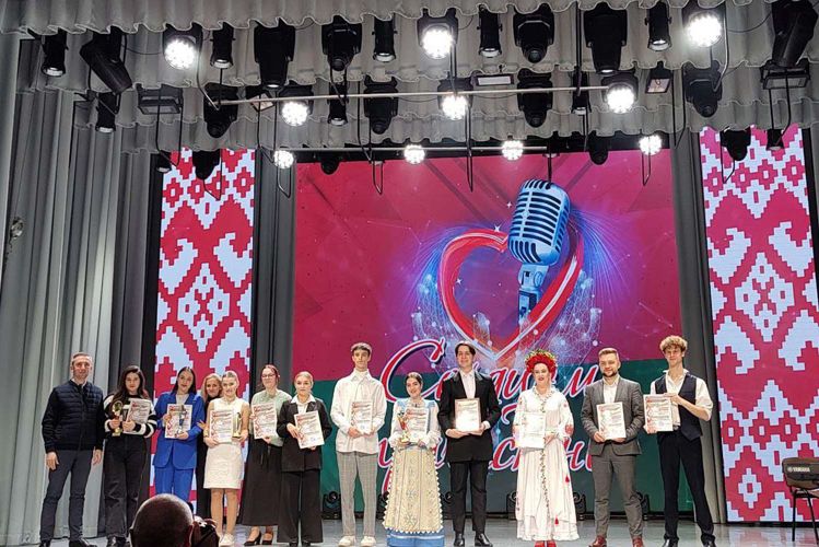 Сердцем причастны