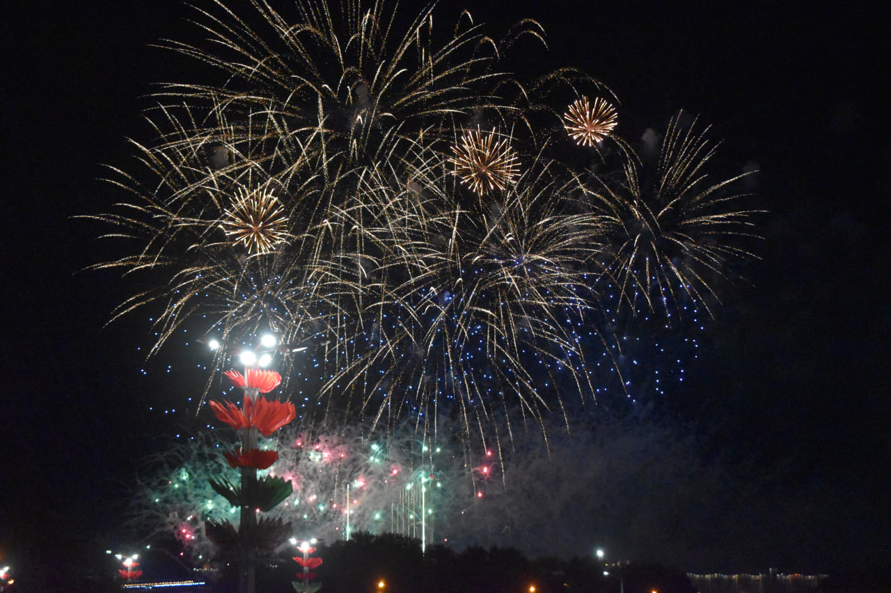 Сходили на парад и посмотрели салют что увидели Фоторепортаж (3)