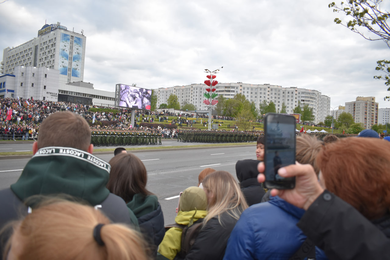 Сходили на парад и посмотрели салют что увидели Фоторепортаж (38)