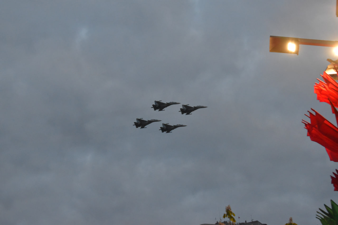 Сходили на парад и посмотрели салют что увидели Фоторепортаж (44)