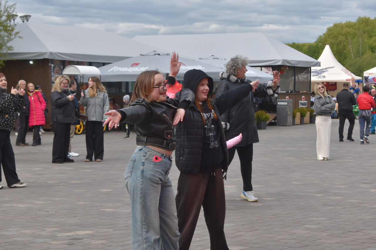 Сходили на парад и посмотрели салют что увидели Фоторепортаж (9)