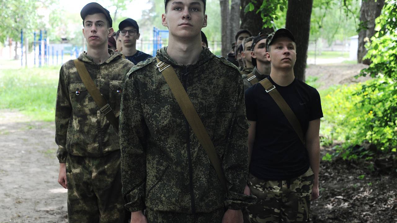 Учебно-полевые сборы для всех 10-классников введут с 2026 года