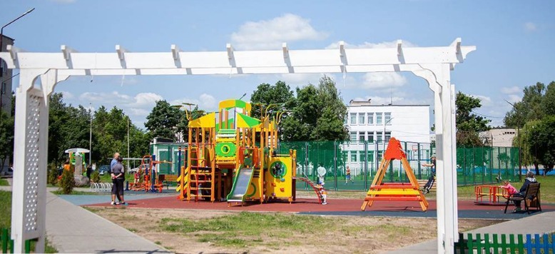 Могилев, детская плошадка