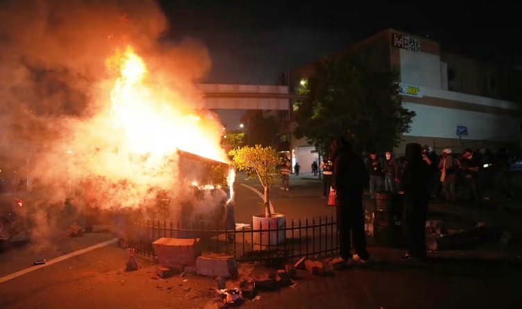 Лос-Анджелес, протесты