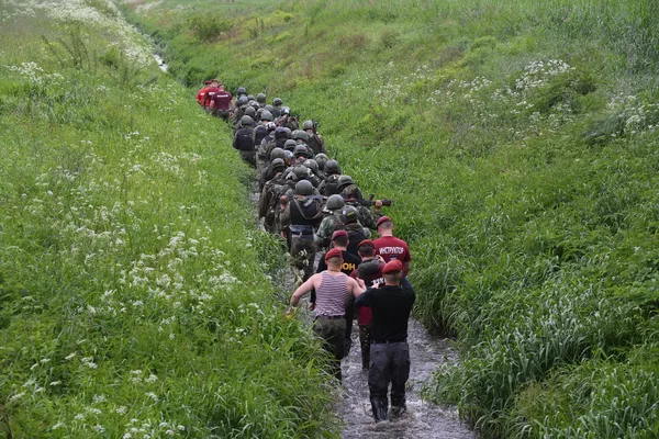 Марш бросок