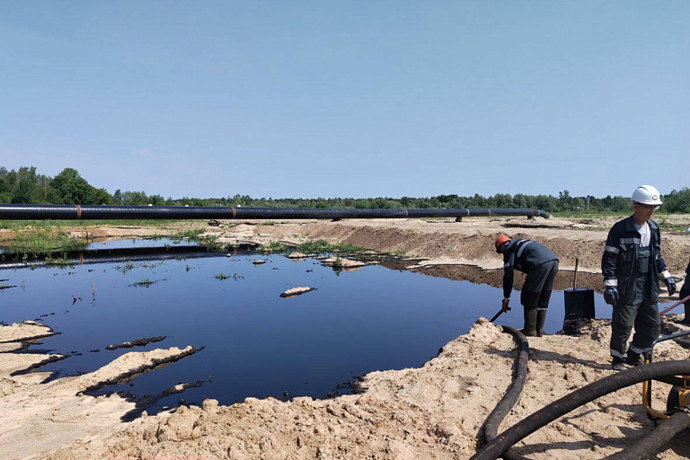 утечка нефти нефтепровод Мозырь