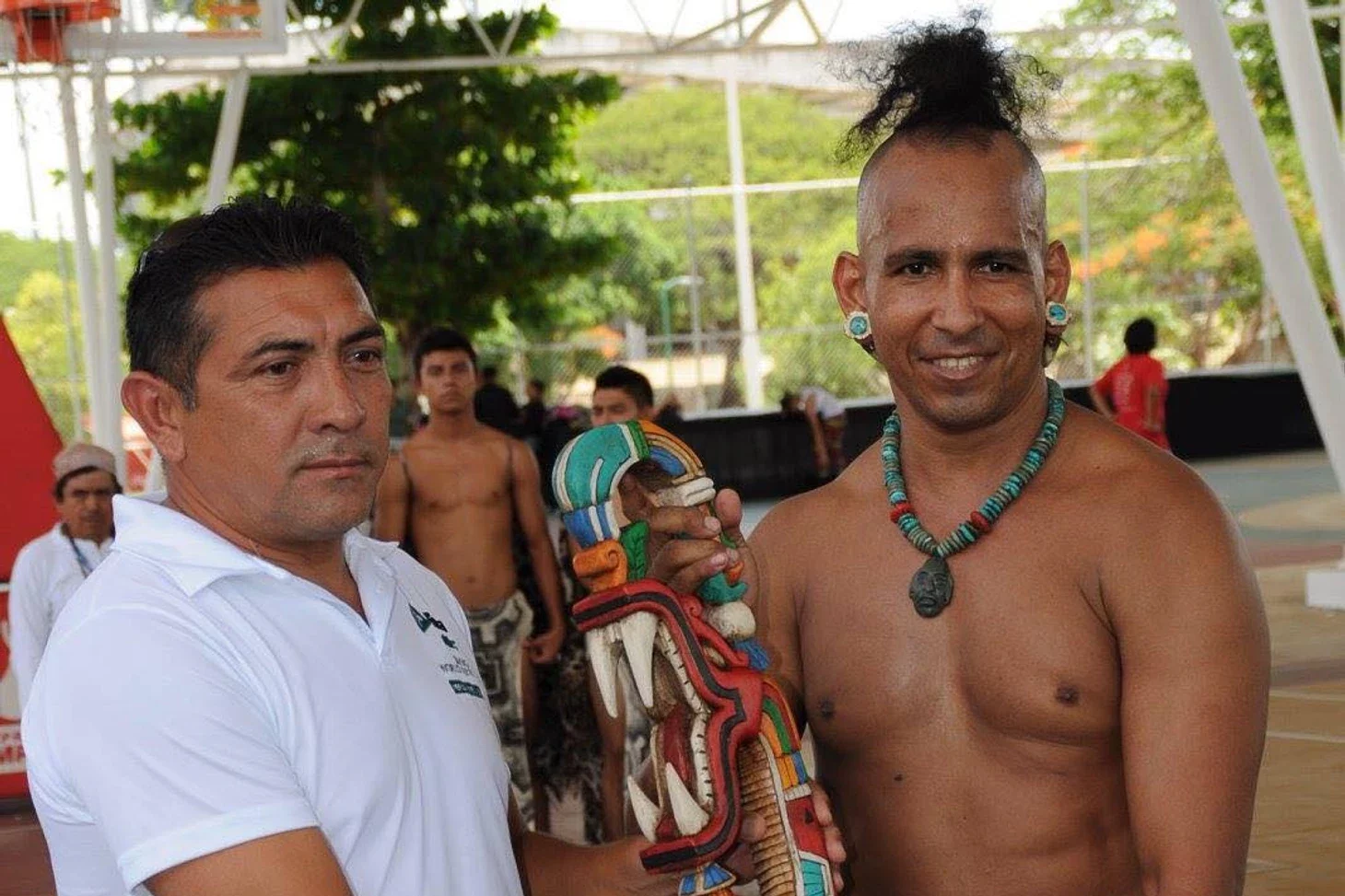 Игра в мяч, современные