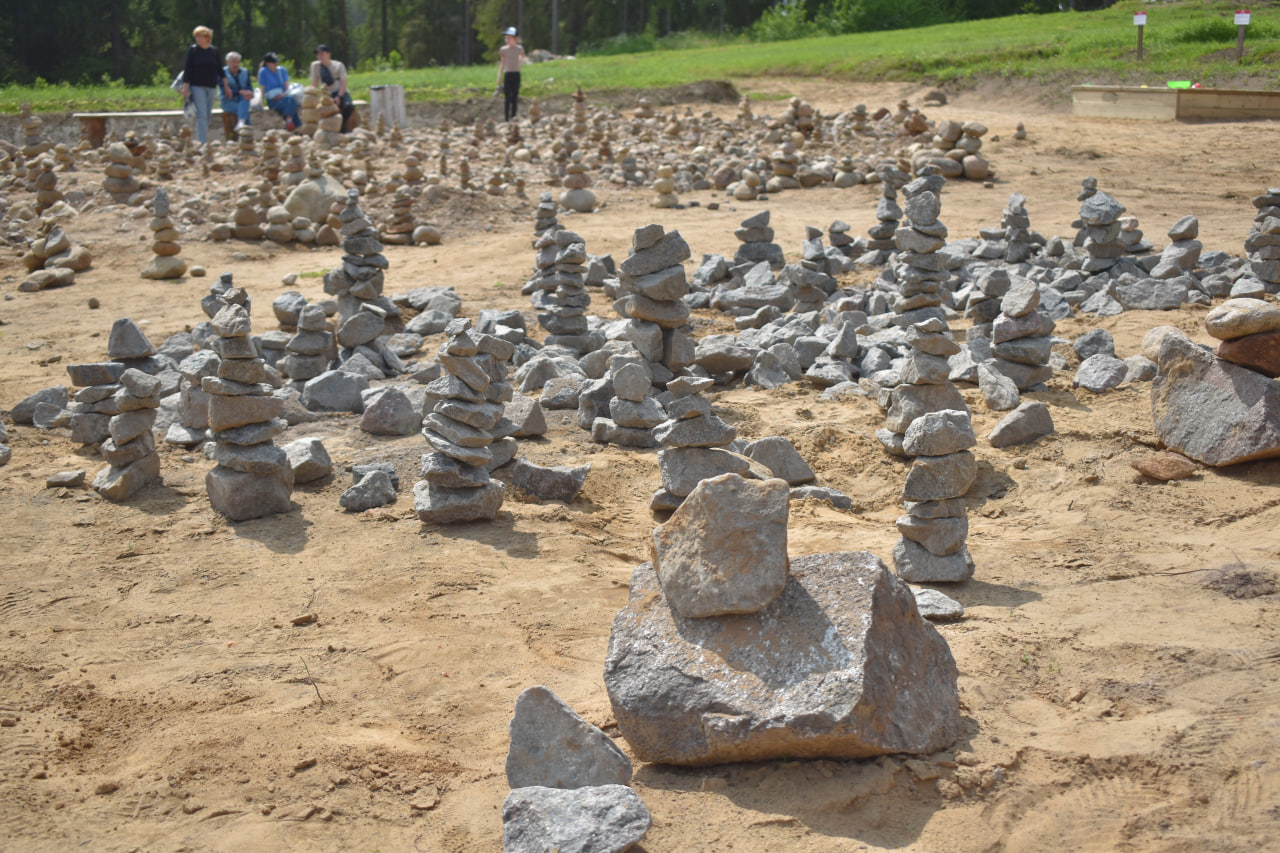 Лахденпохья Долина водопадов камни
