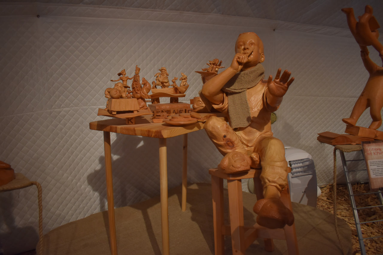 Сортавала выставка деревянные скульптуры