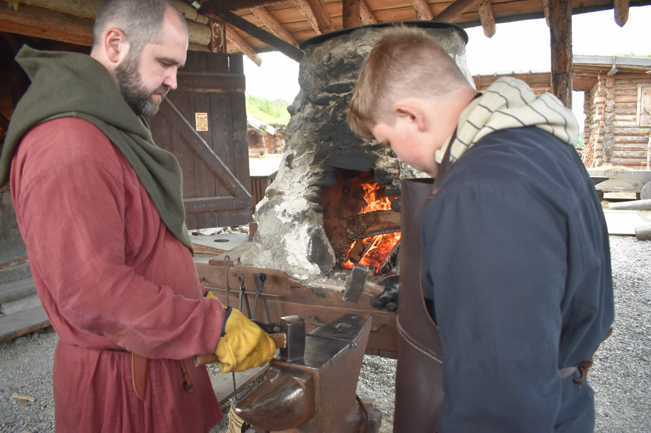 Сортавала викинги парк Бастион кузница