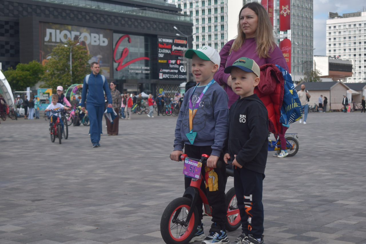 Viva Ровар Велокарнавал