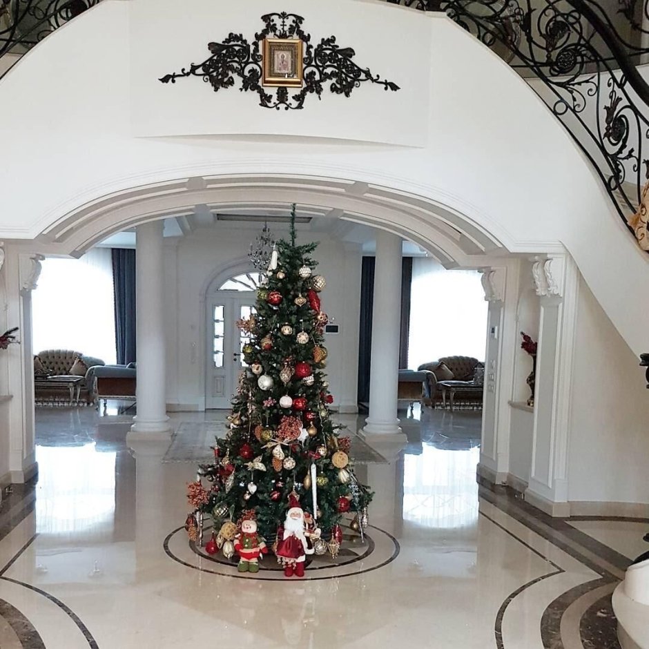 Роскошное поместье Стаса Михайлова: самый дорогой особняк в российской эстраде