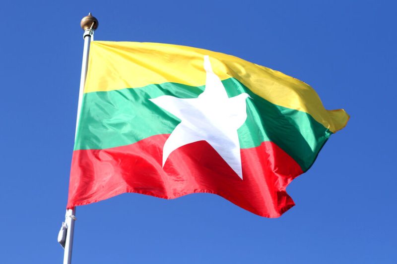 Флаг Мьянмы