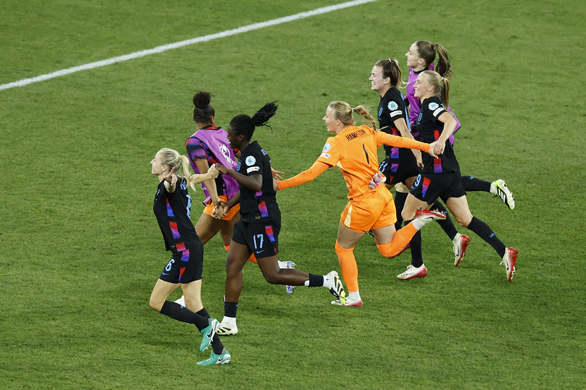 Англия женская