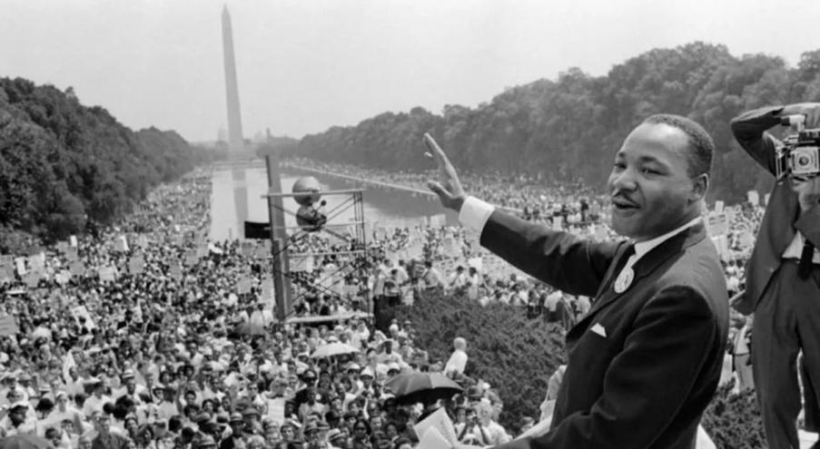 мартин лютер кинг слежка