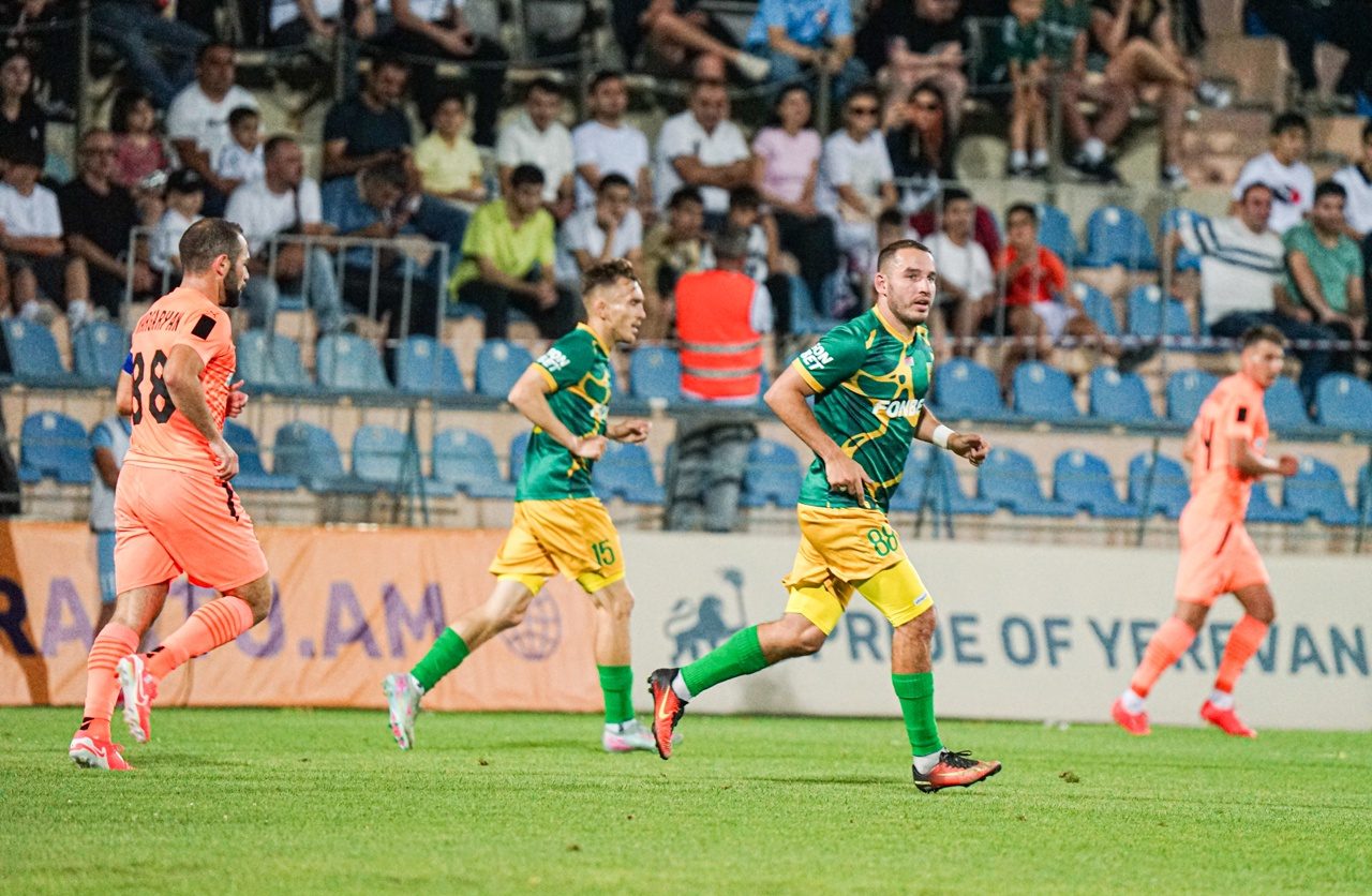 Неман, Савицкий футбол