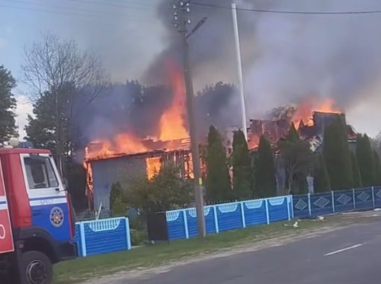 Сгоревшая церковь